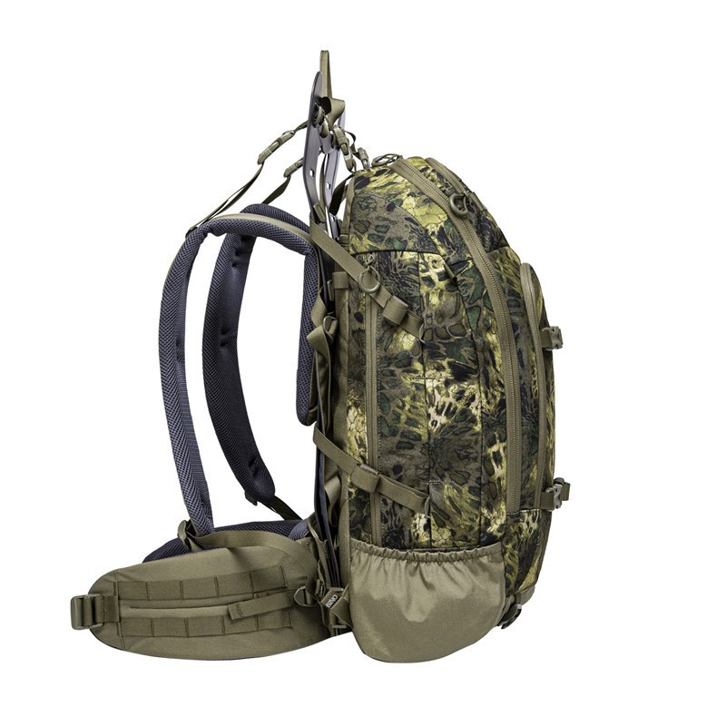 lightweight rucksack with seat (6)