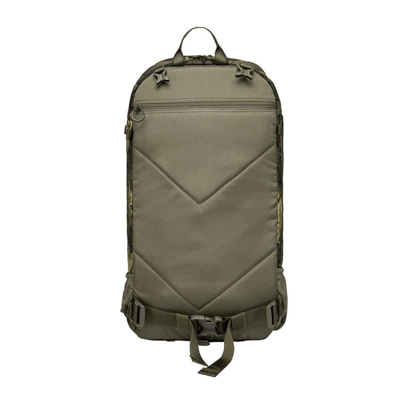 lightweight rucksack with seat (2)